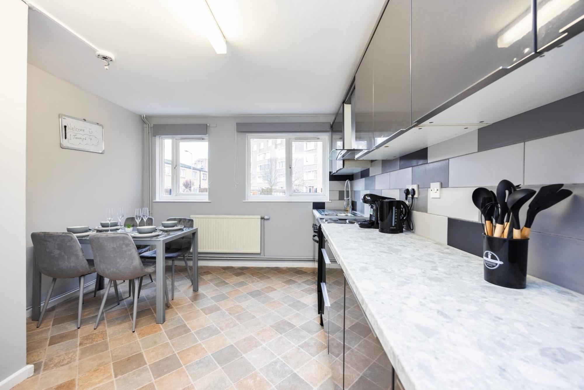 Apartment Luxury 4 Bed House Battersea *