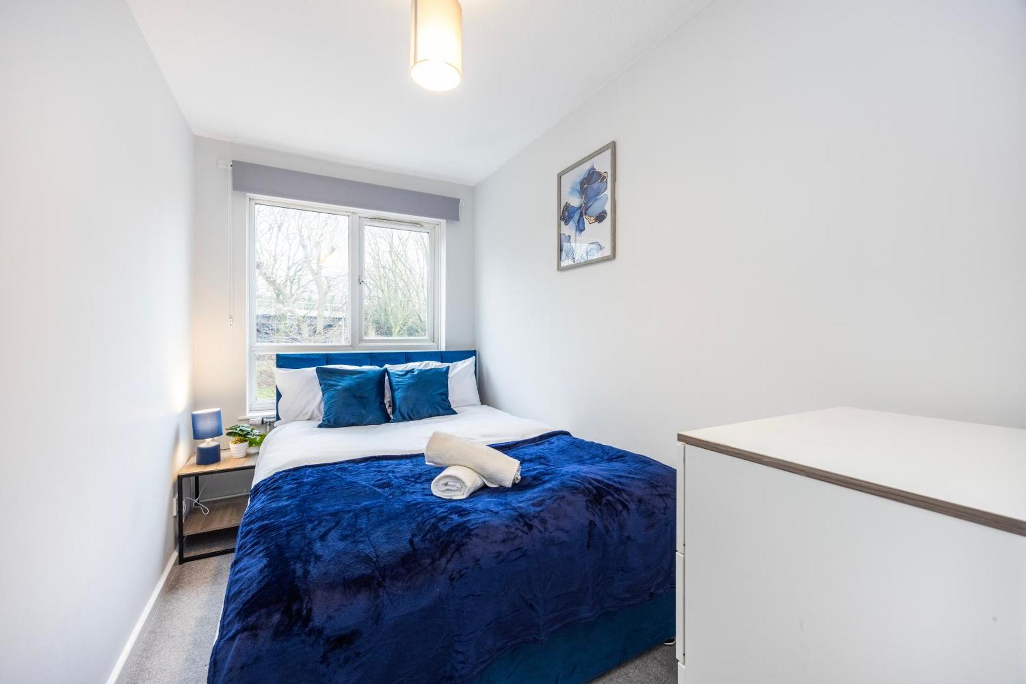 Luxury 4 Bed House Battersea Apartment *