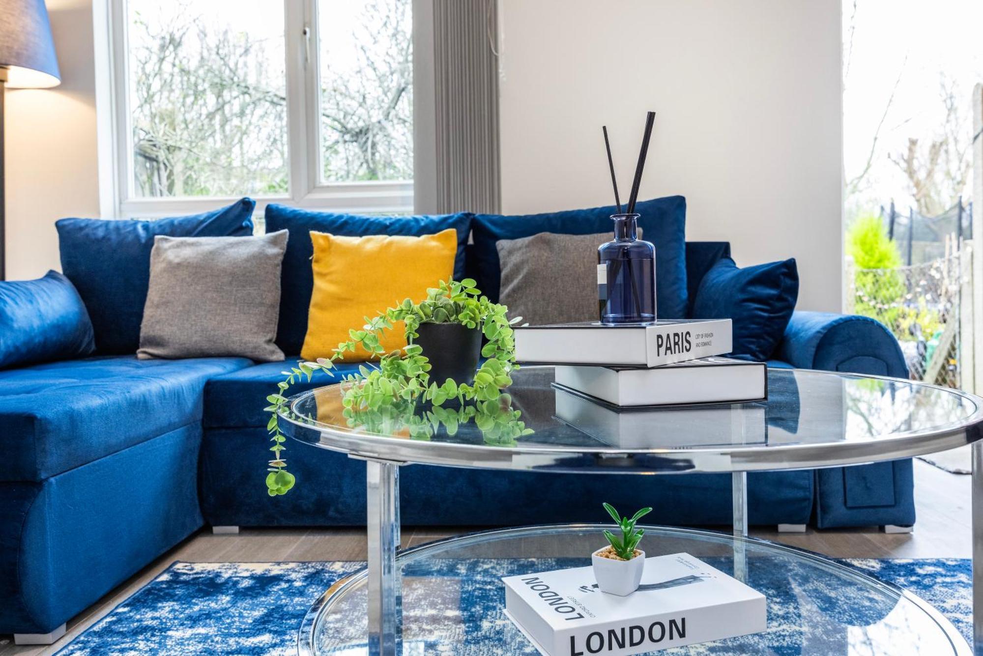 Luxury 4 Bed House Battersea Apartment *