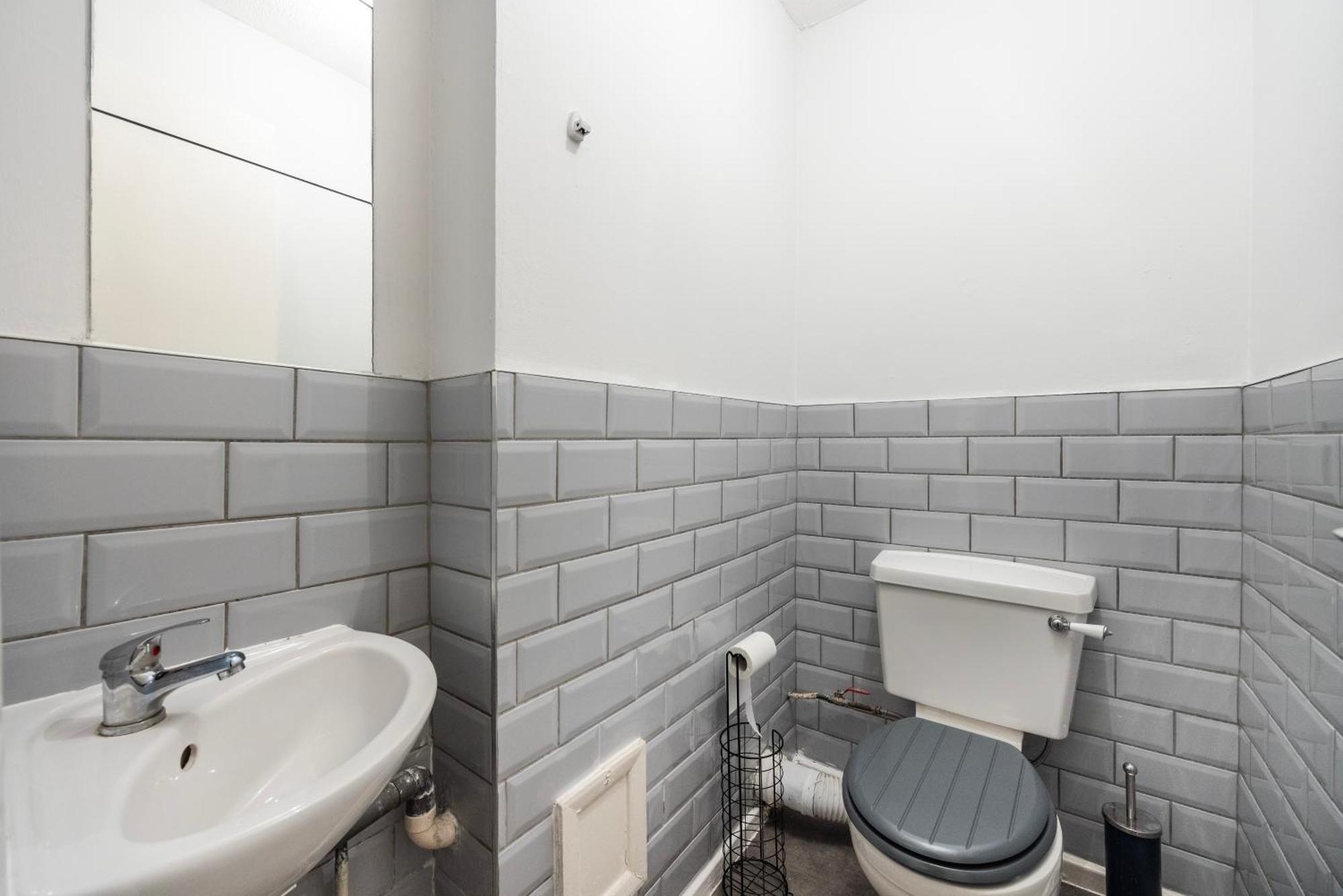 Luxury 4 Bed House Battersea *