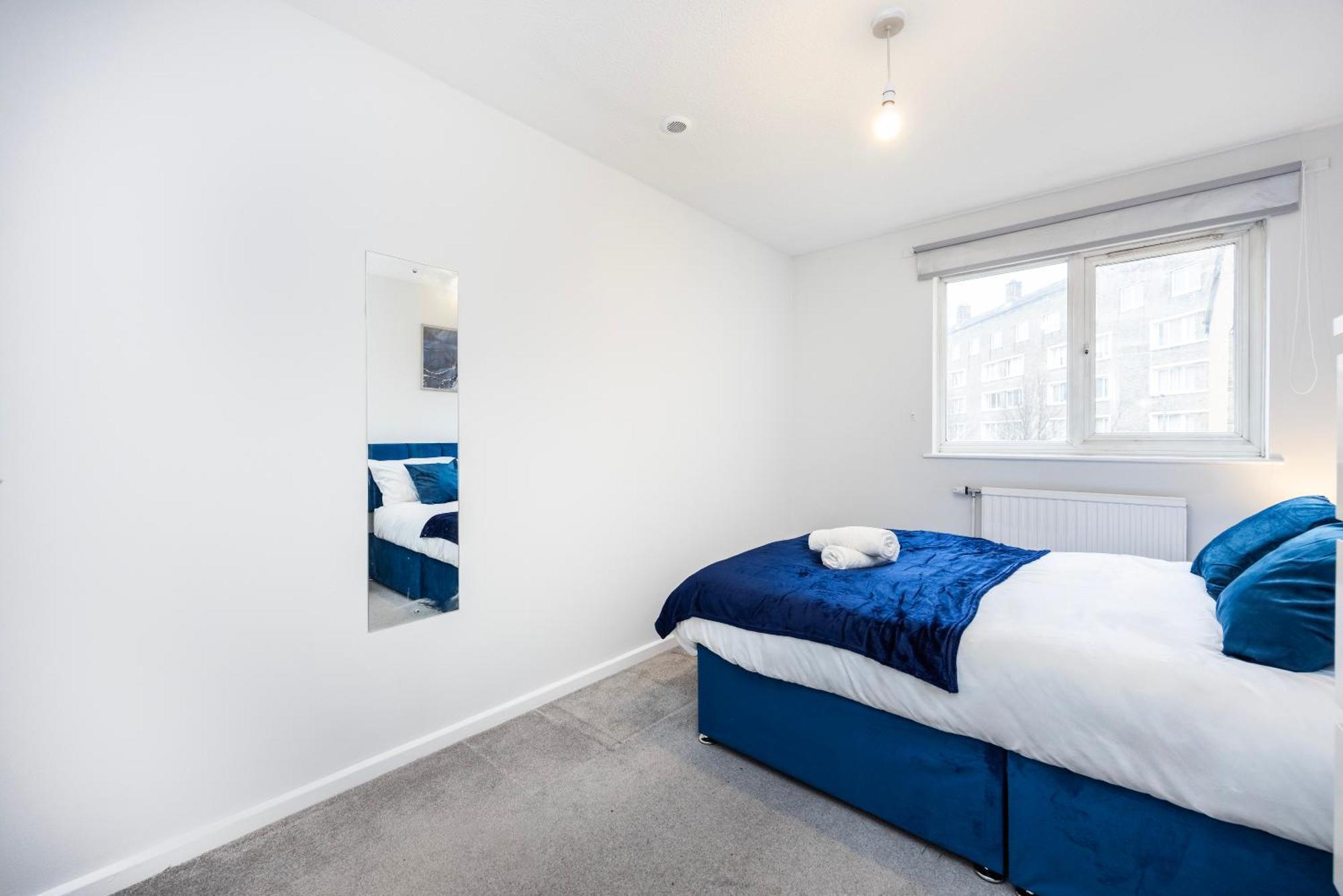 Luxury 4 Bed House Battersea Apartment *