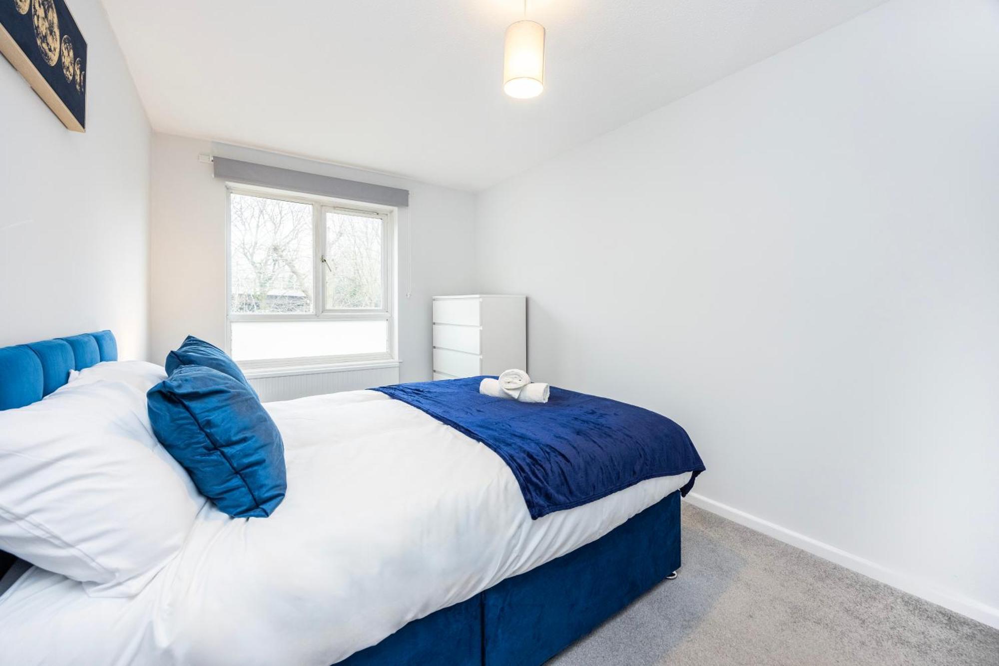 Luxury 4 Bed House Battersea * London