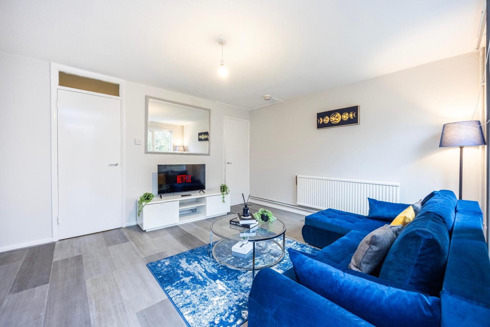 Luxury 4 Bed House Battersea *